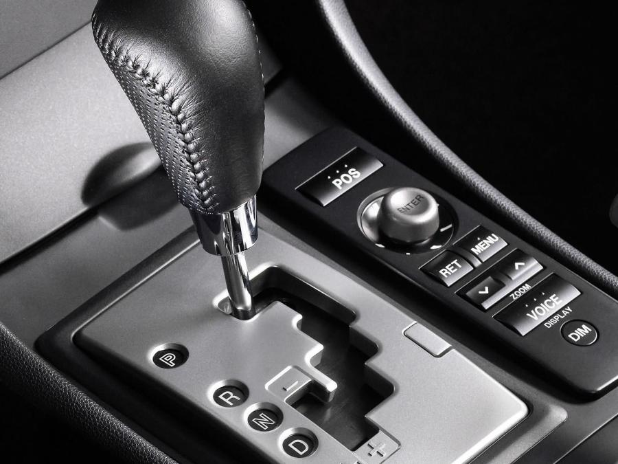  Mazda3 5-Door 2004 года  (фото 18 из 78)